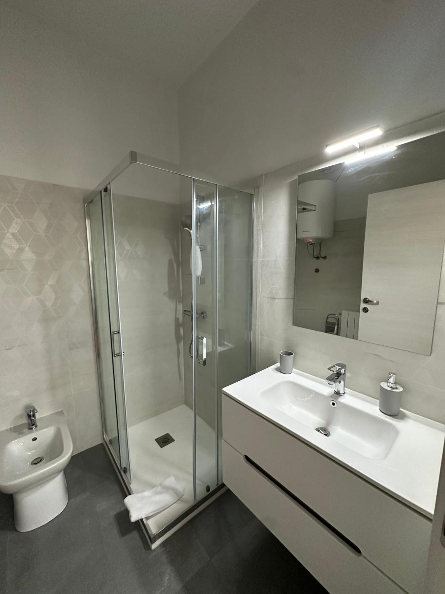 Marinesca Room Верона Экстерьер фото